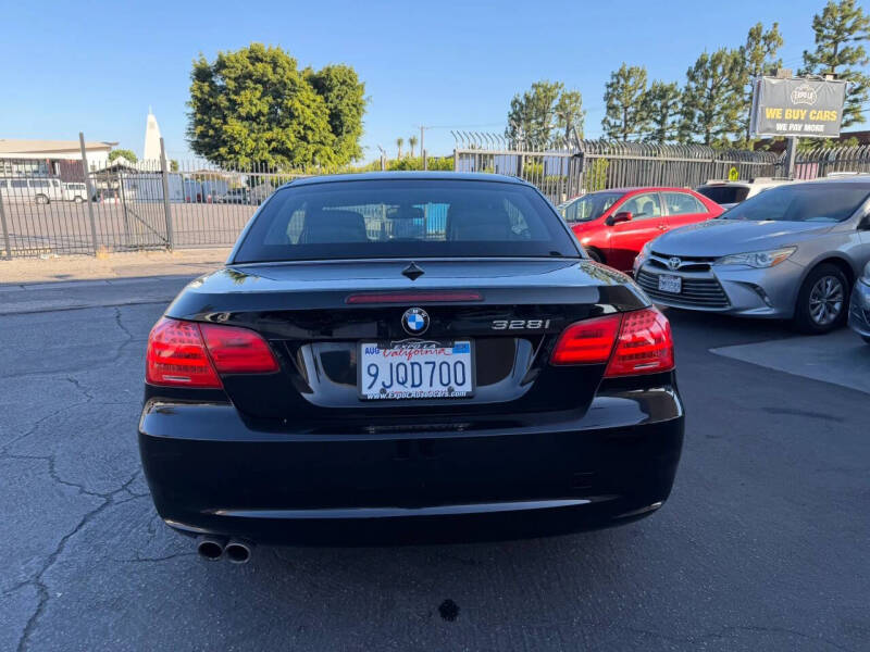 2012 BMW 3 Series 328i