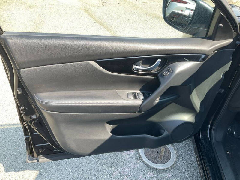 2020 Nissan Rogue Sport SV