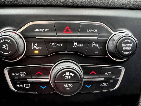 2016 Dodge Charger SRT 392