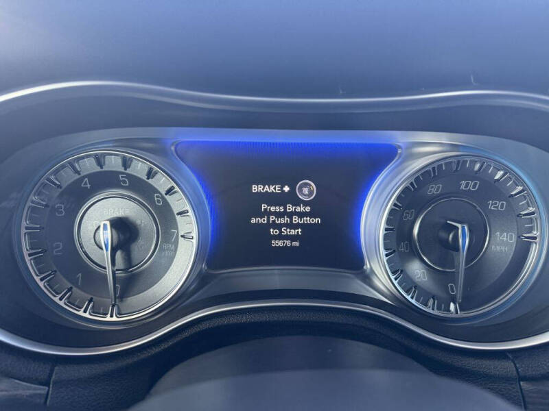 2018 Chrysler 300 Touring