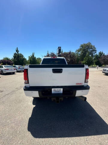 2012 GMC Sierra 2500HD Denali