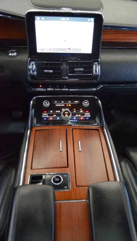 2018 Lincoln Navigator L Select