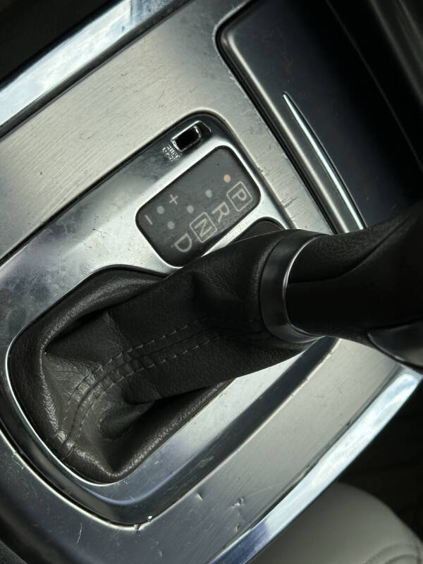 2011 Infiniti G37 Sedan x Sport Appearance Edition