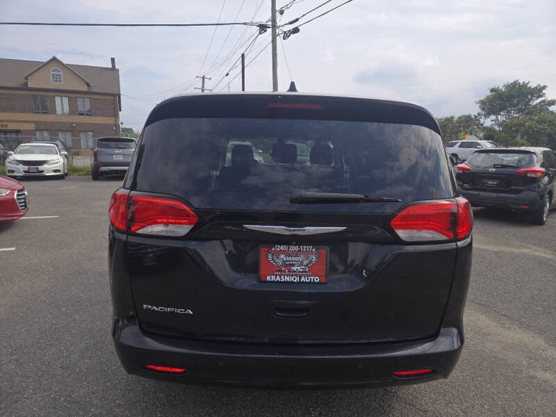 2017 Chrysler Pacifica LX