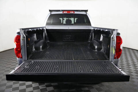 2017 Toyota Tundra SR5