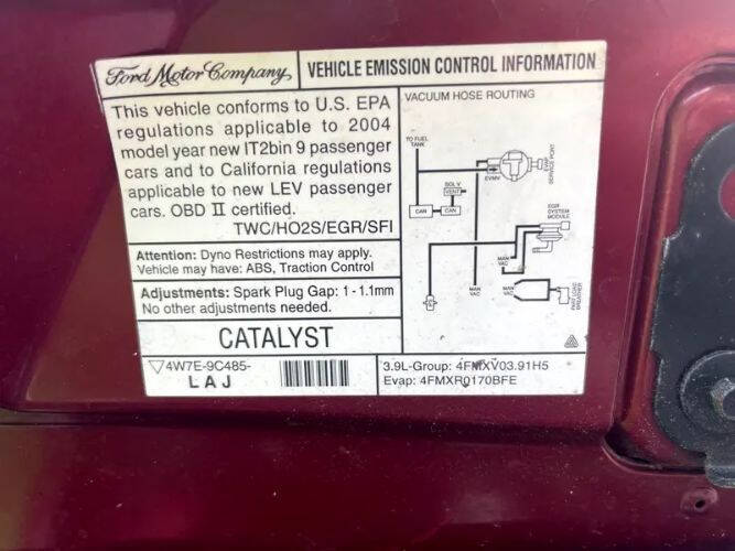 2004 Ford Thunderbird Deluxe