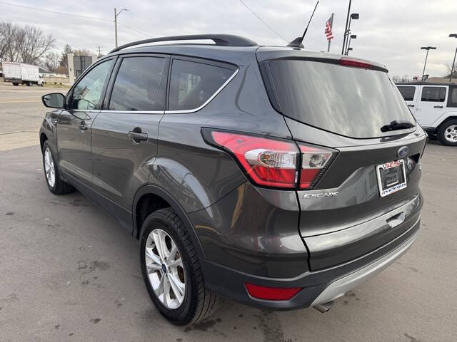 2018 Ford Escape SE photo 4