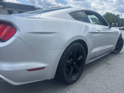 2015 Ford Mustang V6