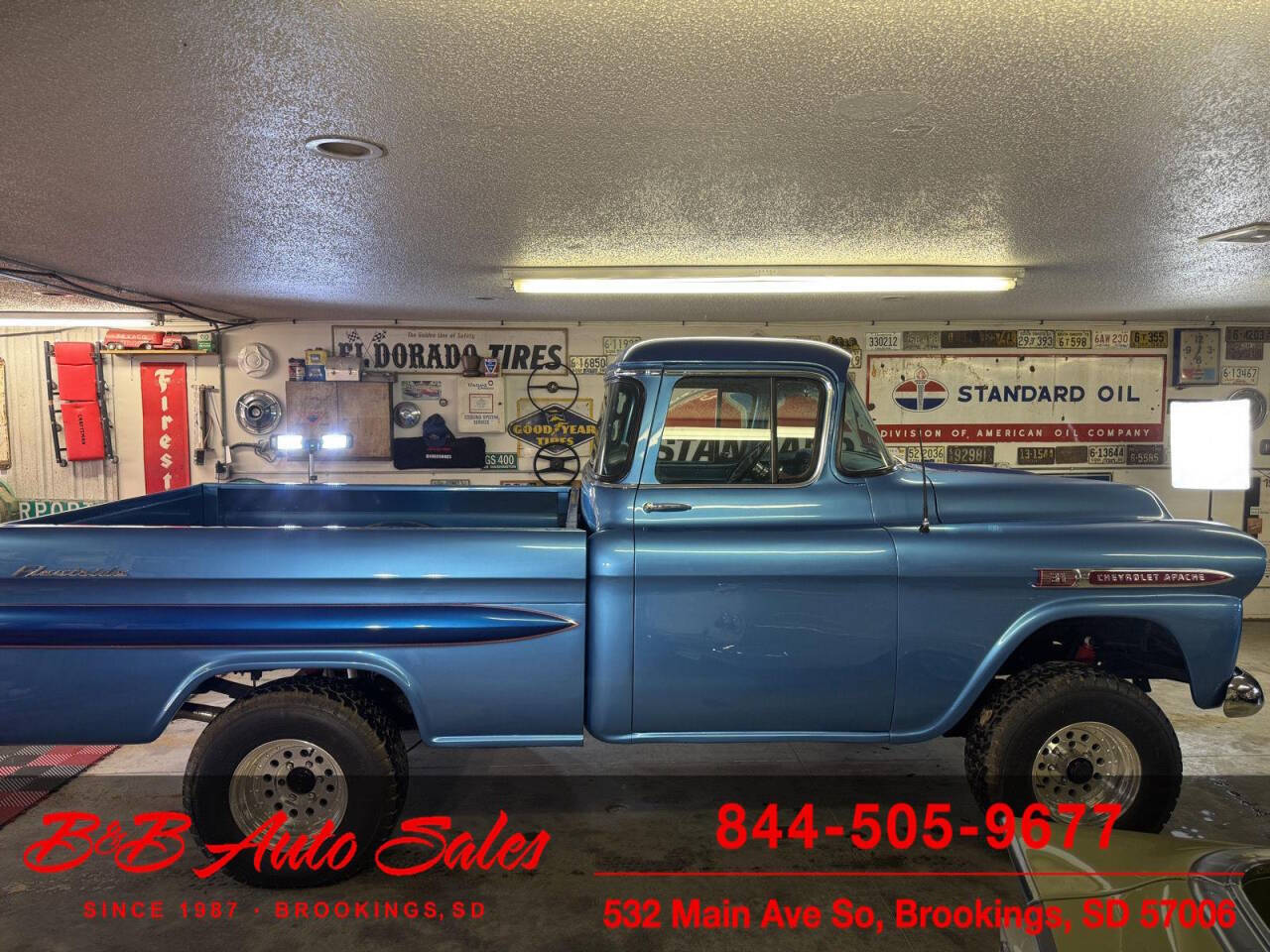 1959 Chevrolet Apache 26