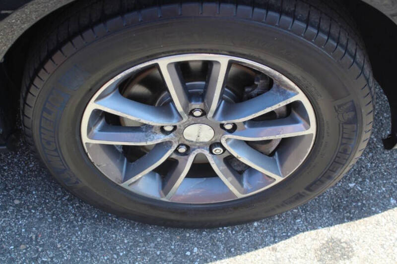 2016 Dodge Grand Caravan SXT Plus