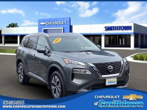 2021 Nissan Rogue for sale at CHEVROLET OF SMITHTOWN in Saint James NY