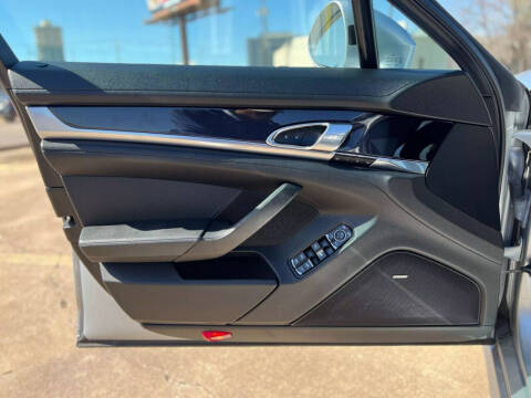 2014 Porsche Panamera
