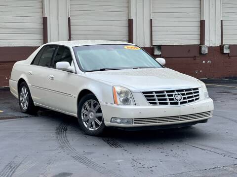 2008 Cadillac DTS for sale at EASYCAR GROUP in Orlando FL