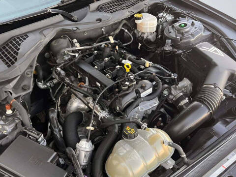 2022 Ford Mustang EcoBoost