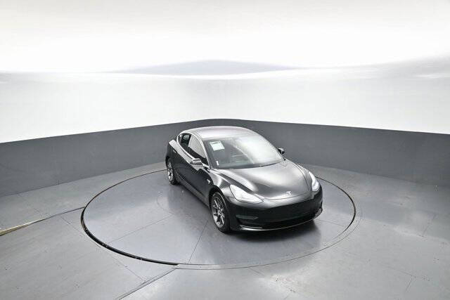 2019 Tesla Model 3 Mid Range