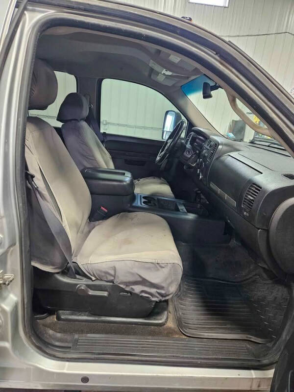 2011 Chevrolet Silverado 3500HD LT