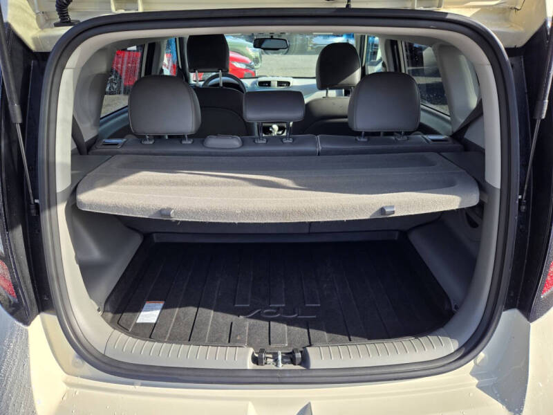2017 Kia Soul EV +