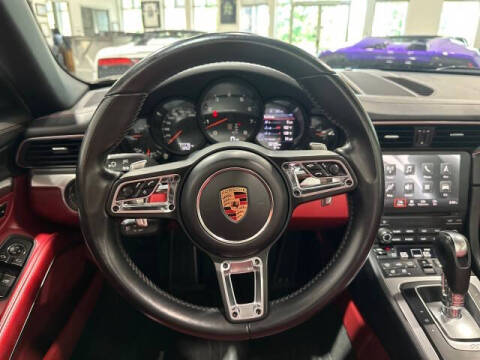 2017 Porsche 911