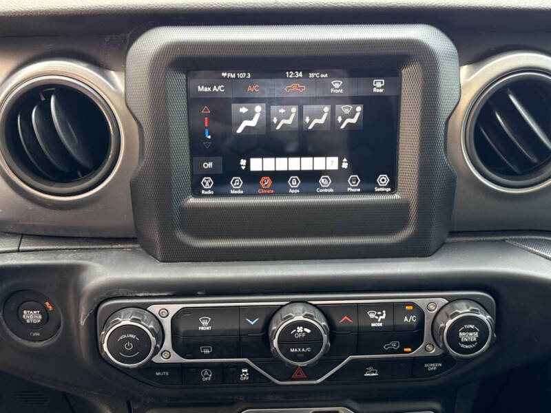 2023 Jeep Gladiator