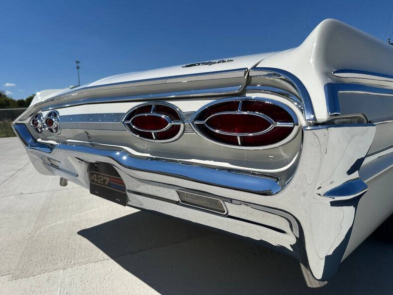 1962 Oldsmobile Starfire