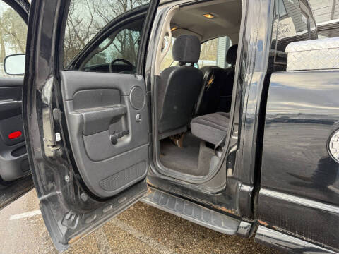 2004 Dodge Ram 1500 SLT