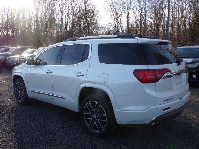 2017 GMC Acadia Denali