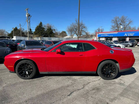 2015 Dodge Challenger SXT Plus