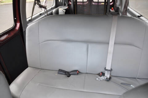 2010 Ford E-Series E-350 SD XLT