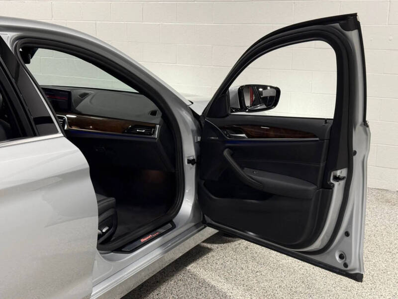 2019 BMW 5 Series 530i xDrive