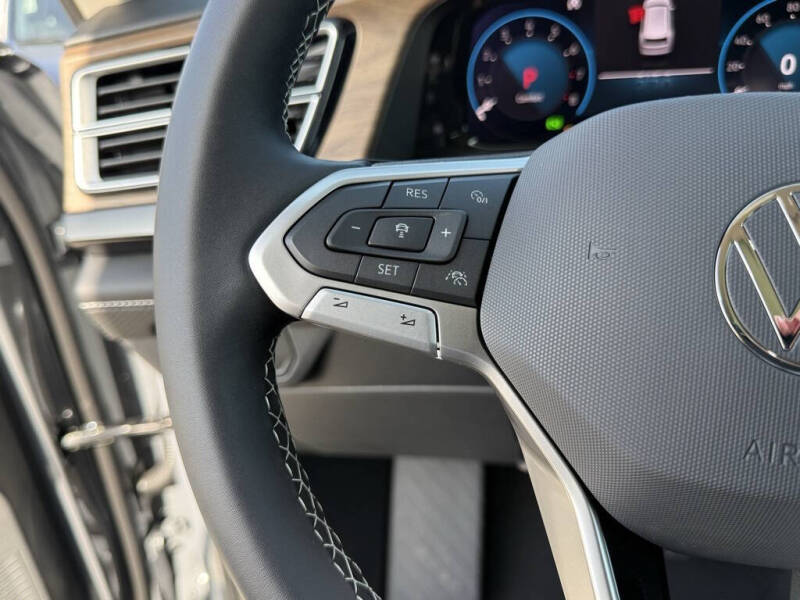 2026 Volkswagen Atlas SE