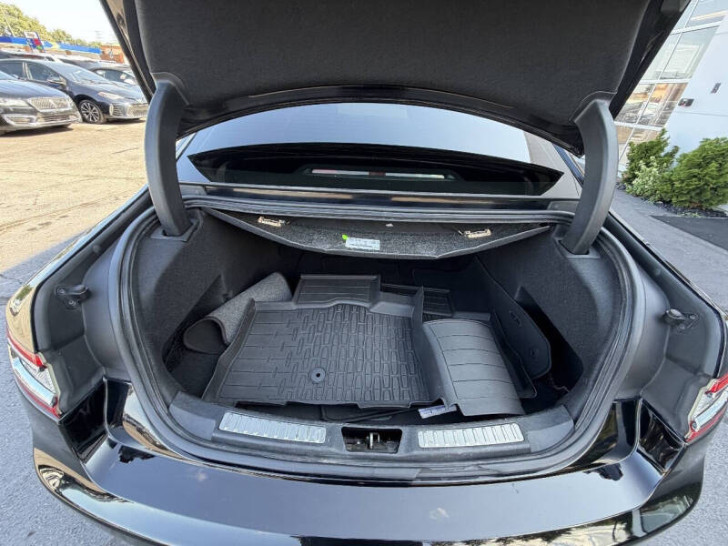 2017 Lincoln Continental Select