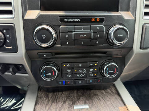 2017 Ford F-350 Super Duty Lariat