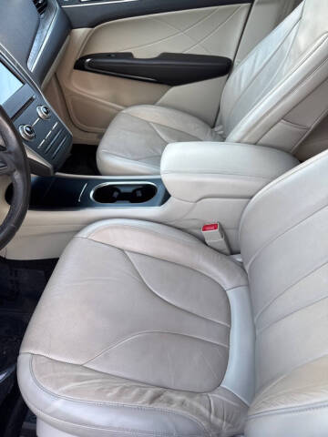 2017 Lincoln MKC Reserve