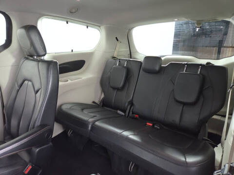 2019 Chrysler Pacifica Touring L