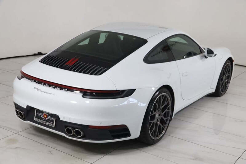 2020 Porsche 911 Carrera S