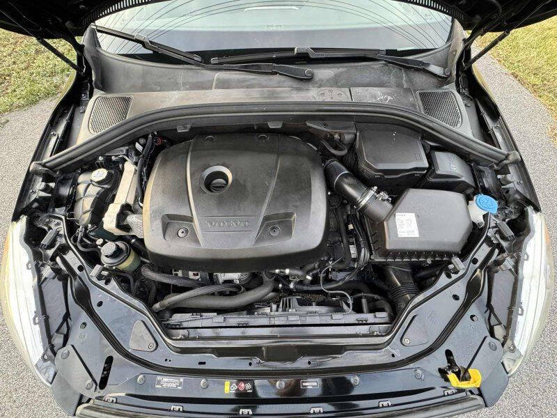 2015 Volvo XC60 T5 Drive-E Premier