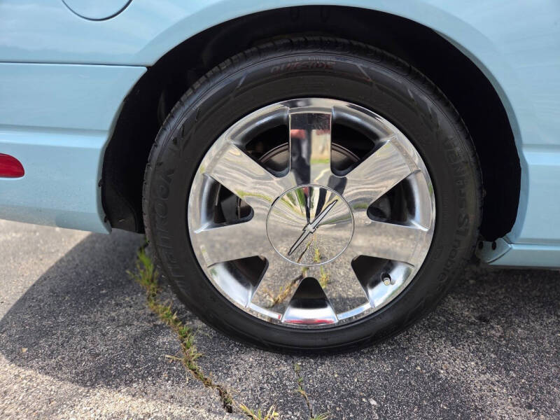 2003 Ford Thunderbird Premium