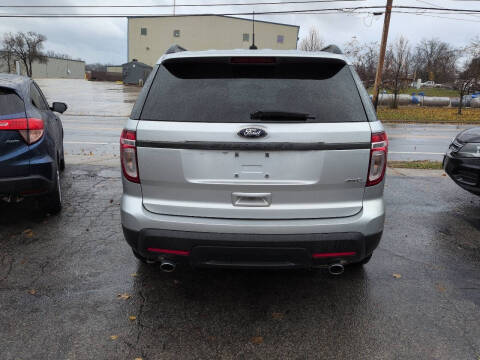 2015 Ford Explorer