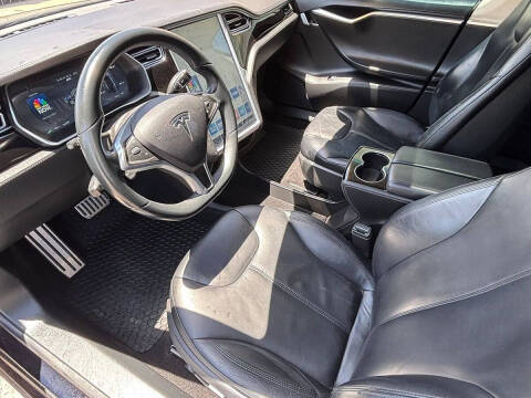 2014 Tesla Model S