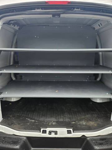 2021 Chevrolet Express 2500