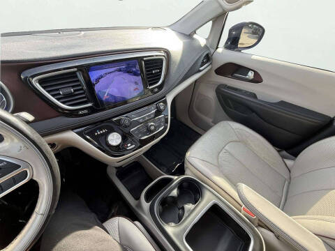 2017 Chrysler Pacifica Limited
