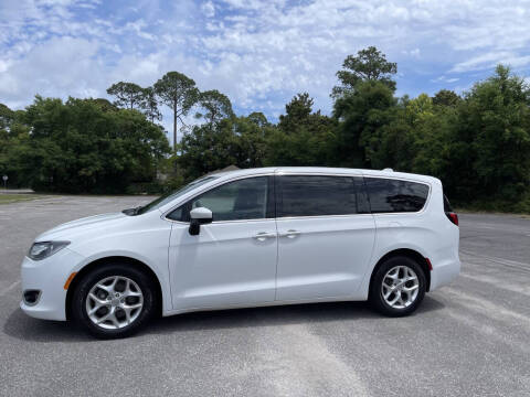 2017 Chrysler Pacifica Touring Plus