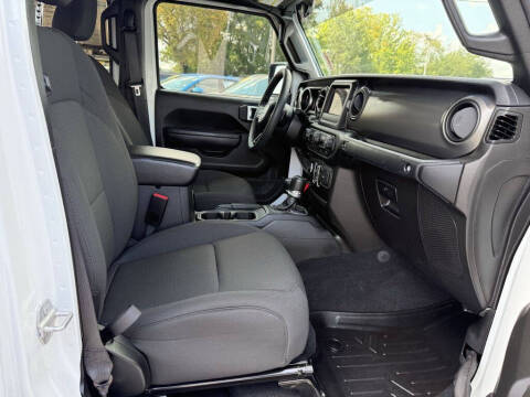 2023 Jeep Gladiator Sport S