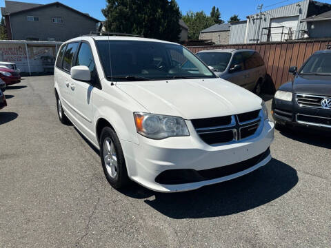 2012 Dodge Grand Caravan for sale at Auto Link Seattle in Seattle WA