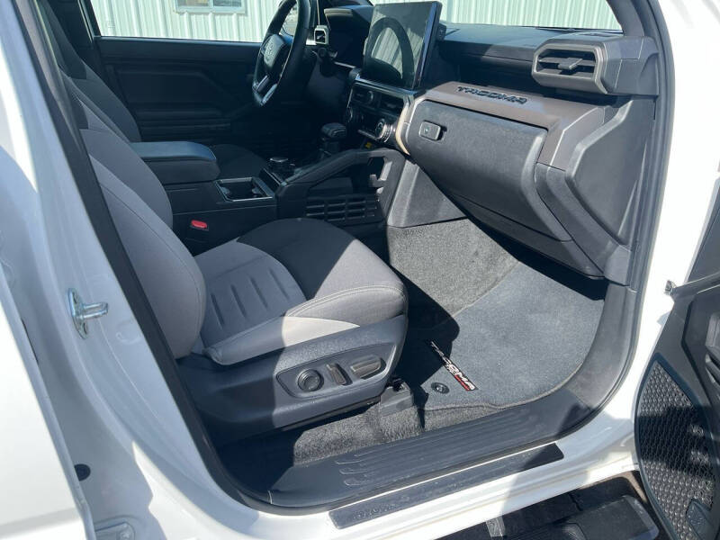 2024 Toyota Tacoma TRD Off-Road