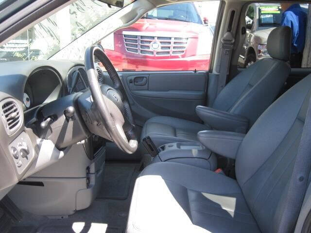 2006 Dodge Grand Caravan SXT