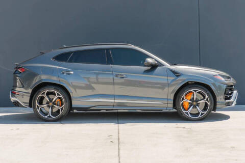 2019 Lamborghini Urus