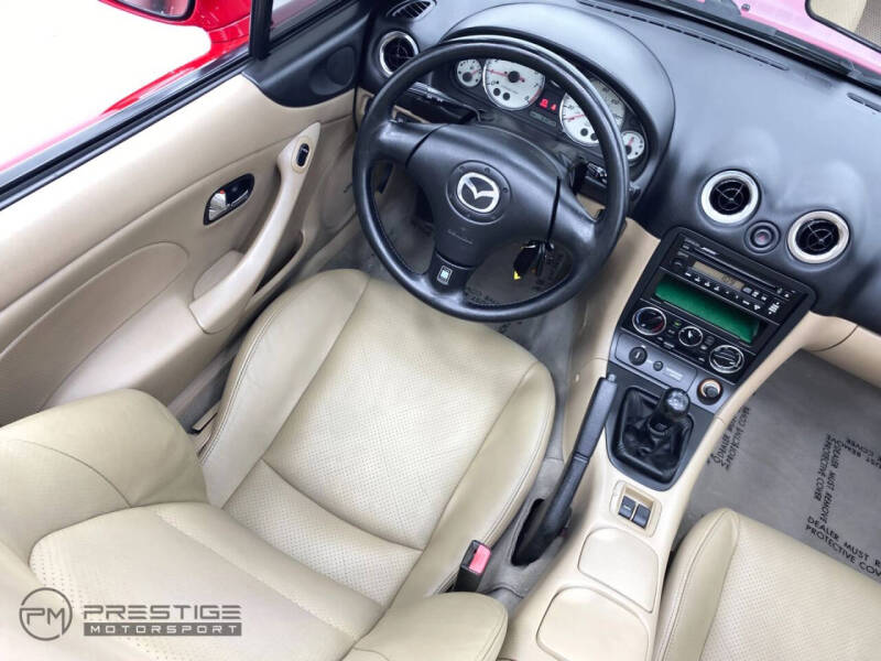 2001 Mazda MX-5 Miata LS