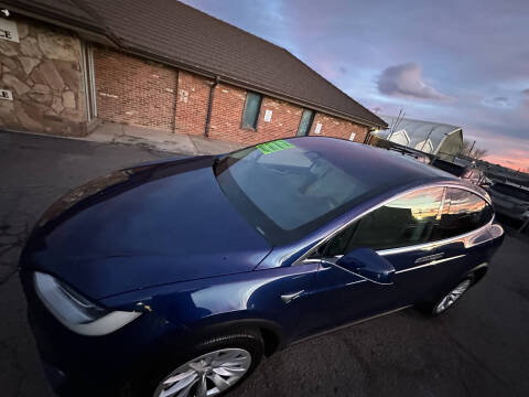 2017 Tesla Model X 75D