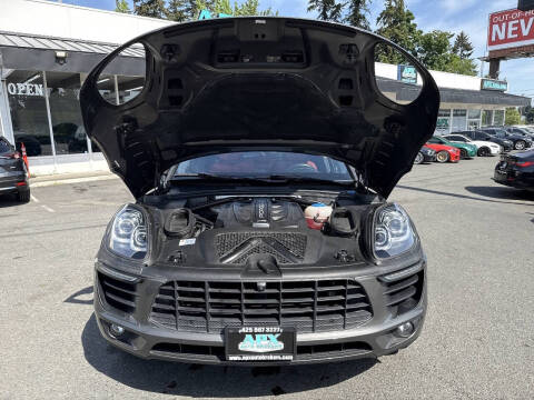 2016 Porsche Macan S